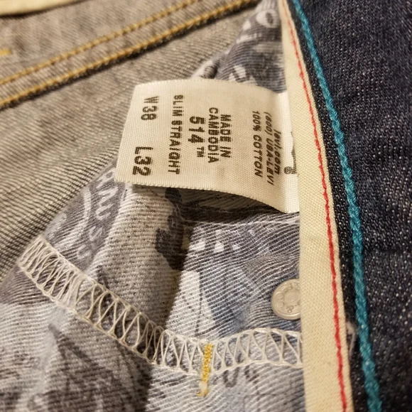 Levi's Men's Dark Wash Jeans Size 38 x 32